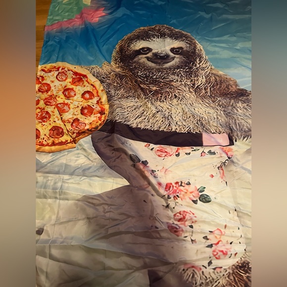 Funny shower curtain, sloth riding a unicorn - Picture 2 of 4